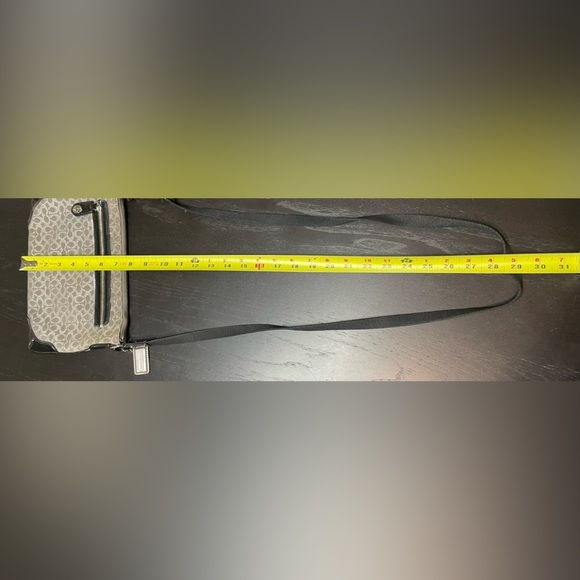 Coach crossbody - Picture 5 of 7